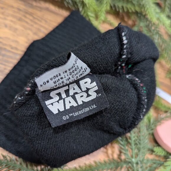 Bioworld LootCrate Disney STAR WARS At-At Fair Isle Walker Pom Pom Beanie - Picture 7 of 8